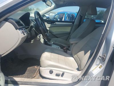 Zdjęcie 7 z 12 samochodu: 2012 VOLKSWAGEN PASSAT SE VIN:1VWBH7A33CC043718 - miniatura