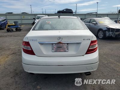 Zdjęcie 6 z 13 samochodu: 2011 MERCEDES-BENZ C 300 4MATIC VIN:WDDGF8BB2BR146575 - miniatura