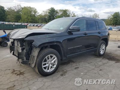2023 JEEP GRAND CHEROKEE LAREDO 1C4RJHAG7PC548195 - główne zdjęcie licytacji z USA - miniatura