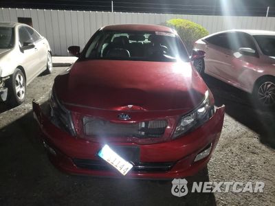 Piąte zdjęcie samochodu w środku: 2014 KIA OPTIMA SX VIN:5XXGR4A66EG283752 - miniatura