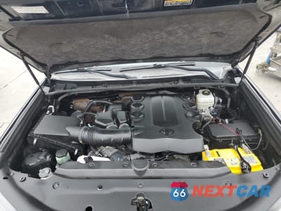 Zdjęcie 12 z 13 samochodu: 2019 TOYOTA 4RUNNER SR5/SR5 PREMIUM VIN:JTEBU5JR7K5664255 - miniatura