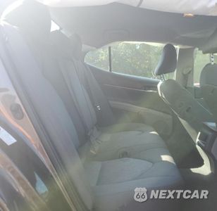 Zdjęcie 10 z 14 samochodu: 2019 TOYOTA CAMRY L VIN:4T1B11HK1KU202211 - miniatura