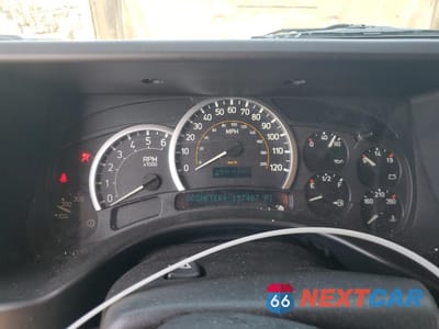 Zdjęcie 9 z 14 samochodu: 2005 HUMMER H2 VIN:5GRGN23U25H116950 - miniatura