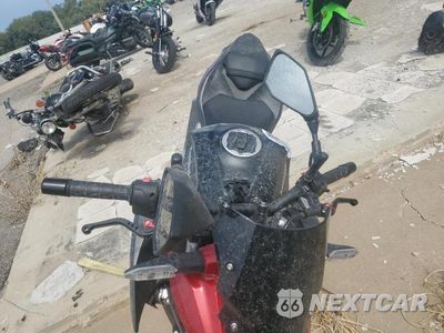 Piąte zdjęcie samochodu w środku: 2025 KAWASAKI ER500 VIN:ML5ERGF14SDA44287 - miniatura