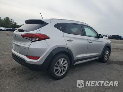 Trzecie zdjęcie samochodu z tyłu: 2017 HYUNDAI TUCSON LIMITED VIN:KM8J3CA49HU546567 - miniatura