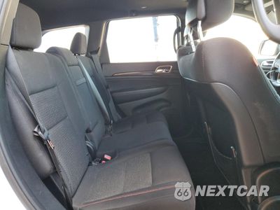 Zdjęcie 11 z 15 samochodu: 2017 JEEP GRAND CHEROKEE LAREDO VIN:1C4RJFAG2HC612309 - miniatura