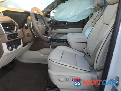 Zdjęcie 7 z 12 samochodu: 2025 GMC YUKON DENALI VIN:1GKS2DRL9SR244451 - miniatura