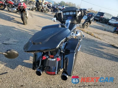 Czwarte zdjęcie samochodu z boku: 2022 HARLEY-DAVIDSON FLHX VIN:1HD1KBC10NB651542 - miniatura