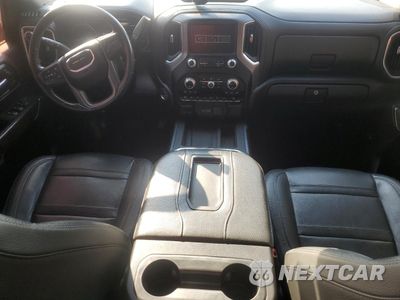 Zdjęcie 8 z 13 samochodu: 2020 GMC SIERRA K3500 DENALI VIN:1GT49WEY3LF349213 - miniatura