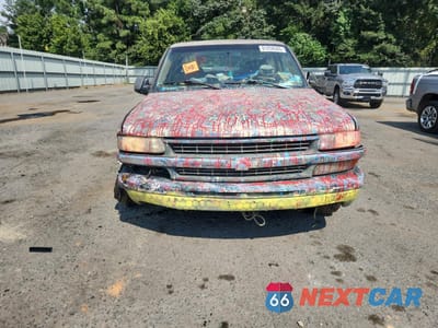 Piąte zdjęcie samochodu w środku: 1999 CHEVROLET SILVERADO C1500 VIN:2GCEC19T5X1127602 - miniatura