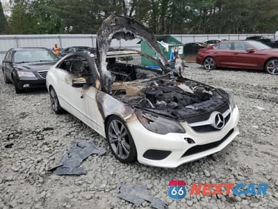 Czwarte zdjęcie samochodu z boku: 2016 MERCEDES-BENZ E 400 VIN:WDDKJ6FB9GF316012 - miniatura