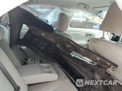 Zdjęcie 10 z 12 samochodu: 2014 TOYOTA PRIUS VIN:JTDKN3DU9E0369424 - miniatura