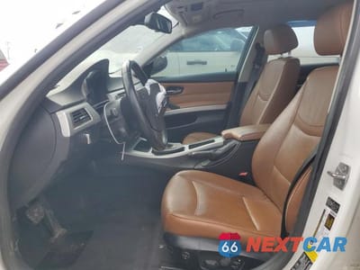 Zdjęcie 7 z 12 samochodu: 2011 BMW 328 XI VIN:WBAPK7G53BNN69785 - miniatura