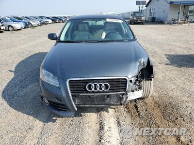 Piąte zdjęcie samochodu w środku: 2012 AUDI A3 PREMIUM VIN:WAUBJAFM6CA166394 - miniatura