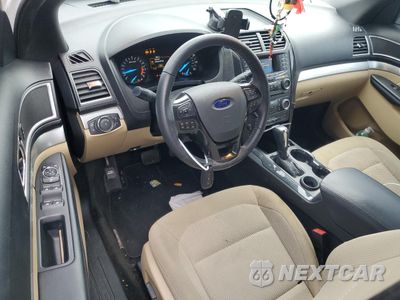 Zdjęcie 8 z 14 samochodu: 2017 FORD EXPLORER XLT VIN:1FM5K7D81HGA84398 - miniatura