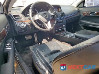 Zdjęcie 8 z 13 samochodu: 2012 MERCEDES-BENZ E 350 VIN:WDDKJ5KBXCF177275 - miniatura