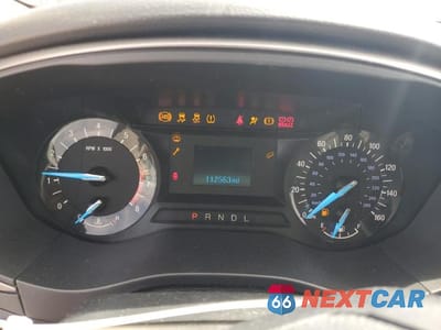 Zdjęcie 9 z 12 samochodu: 2017 FORD FUSION S VIN:3FA6P0G76HR404804 - miniatura