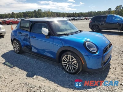 Czwarte zdjęcie samochodu z boku: 2025 MINI COOPER S VIN:WMW53GD01S2W46104 - miniatura