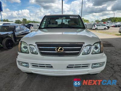 Piąte zdjęcie samochodu w środku: 2005 LEXUS LX 470 VIN:JTJHT00W453550321 - miniatura