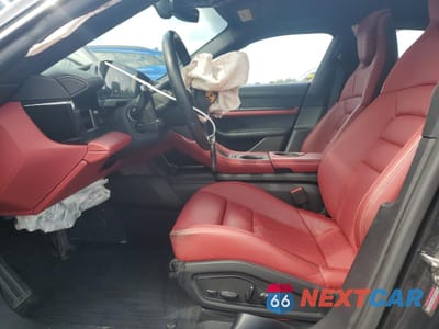 Zdjęcie 7 z 14 samochodu: 2021 PORSCHE TAYCAN 4S VIN:WP0AB2Y1XMSA42728 - miniatura