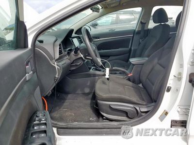 Zdjęcie 7 z 15 samochodu: 2020 HYUNDAI ELANTRA SEL VIN:5NPD84LF6LH570593 - miniatura