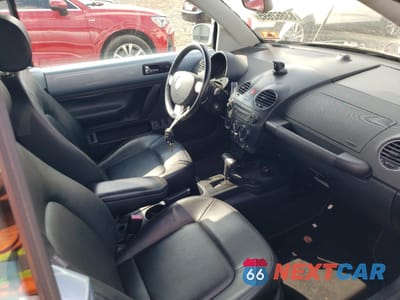 Zdjęcie 8 z 12 samochodu: 2009 VOLKSWAGEN NEW BEETLE S VIN:3VWRF31Y79M403881 - miniatura