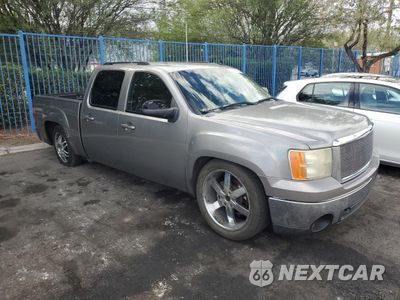 Czwarte zdjęcie samochodu z boku: 2007 GMC NEW SIERRA C1500 VIN:2GTEC13J371525950 - miniatura