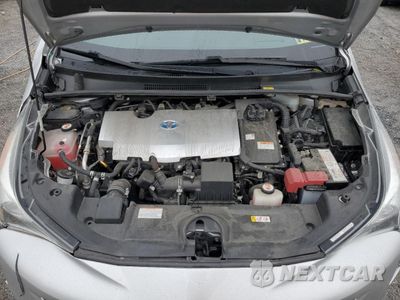 Zdjęcie 11 z 13 samochodu: 2018 TOYOTA PRIUS VIN:JTDKARFU7J3063360 - miniatura