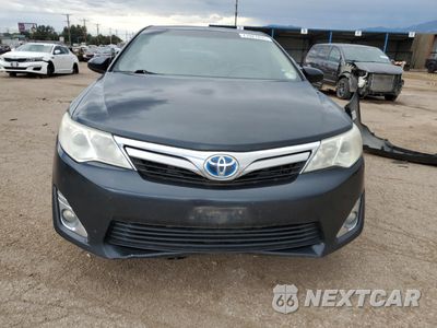 Piąte zdjęcie samochodu w środku: 2012 TOYOTA CAMRY HYBRID VIN:4T1BD1FKXCU038081 - miniatura