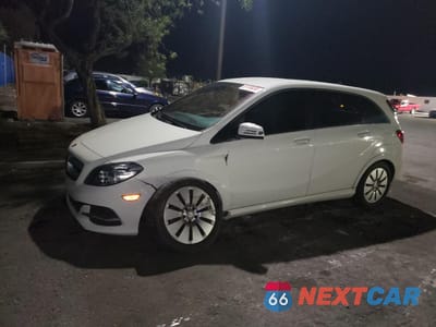 2017 MERCEDES-BENZ B 250E WDDVP9AB9HJ014545 - główne zdjęcie licytacji z USA - miniatura