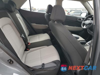 Zdjęcie 10 z 16 samochodu: 2020 HYUNDAI VENUE SEL VIN:KMHRC8A38LU027297 - miniatura