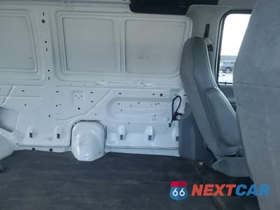 Zdjęcie 11 z 13 samochodu: 2006 FORD ECONOLINE E150 VAN VIN:1FTRE14W76HB25388 - miniatura