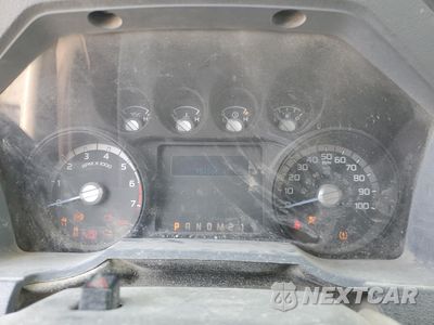 Zdjęcie 9 z 12 samochodu: F250 XL VIN:1FT7X2A66GEC19051 - miniatura