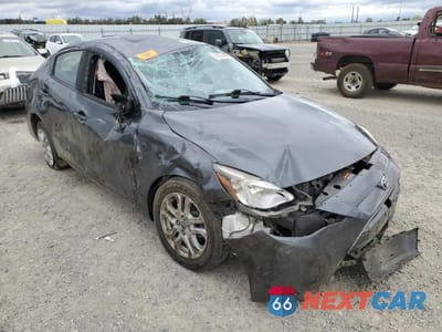 Czwarte zdjęcie samochodu z boku: 2017 TOYOTA YARIS IA BASE VIN:3MYDLBYV2HY165295 - miniatura