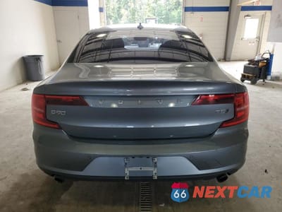 Zdjęcie 6 z 12 samochodu: 2018 VOLVO S90 T5 MOMENTUM VIN:LVY982MK2JP006231 - miniatura