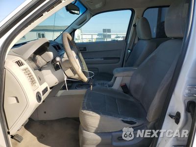 Zdjęcie 7 z 15 samochodu: 2012 FORD ESCAPE XLT VIN:1FMCU9D73CKB68524 - miniatura