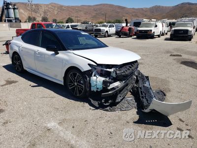 Czwarte zdjęcie samochodu z boku: 2025 TOYOTA CAMRY XSE VIN:4T1DBADK5SU021589 - miniatura