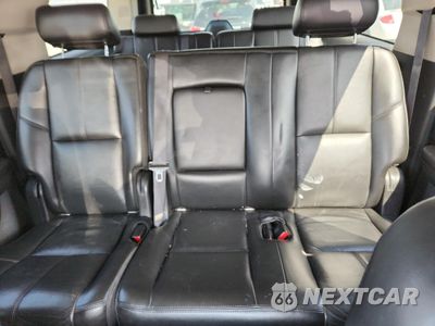Zdjęcie 10 z 13 samochodu: 2007 CHEVROLET SUBURBAN K1500 VIN:3GNFK16307G173008 - miniatura