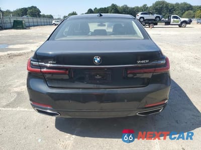 Zdjęcie 6 z 12 samochodu: 2022 BMW 740 XI VIN:WBA7T4C0XNCH65571 - miniatura