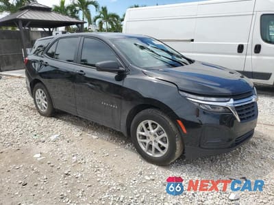 Czwarte zdjęcie samochodu z boku: 2023 CHEVROLET EQUINOX LS VIN:3GNAXHEG5PL221148 - miniatura