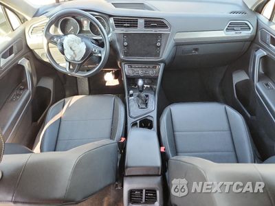 Zdjęcie 8 z 13 samochodu: 2021 VOLKSWAGEN TIGUAN SE VIN:3VV3B7AXXMM004153 - miniatura