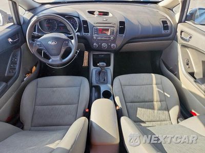 Zdjęcie 8 z 13 samochodu: 2015 KIA FORTE LX VIN:KNAFK4A61F5304655 - miniatura