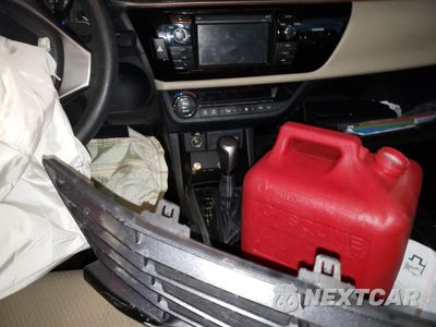 Zdjęcie 8 z 12 samochodu: 2015 TOYOTA COROLLA L VIN:5YFBURHE5FP348411 - miniatura