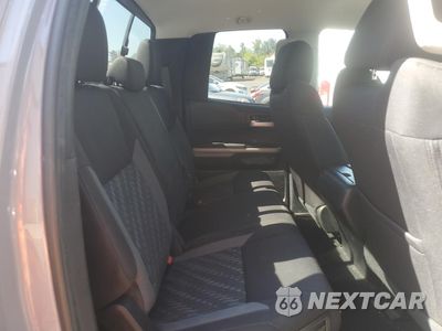 Zdjęcie 10 z 13 samochodu: 2021 TOYOTA TUNDRA DOUBLE CAB SR VIN:5TFUY5F11MX975336 - miniatura