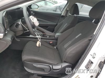 Zdjęcie 7 z 13 samochodu: 2024 HYUNDAI ELANTRA BLUE VIN:KMHLM4DJ4RU113284 - miniatura