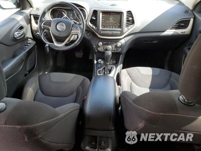 Zdjęcie 8 z 15 samochodu: 2016 JEEP CHEROKEE LATITUDE VIN:1C4PJMCB8GW133886 - miniatura
