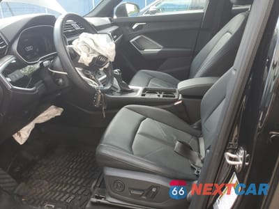 Zdjęcie 7 z 14 samochodu: 2023 AUDI Q3 KOMFORT 45 VIN:WA1AECF31P1041891 - miniatura