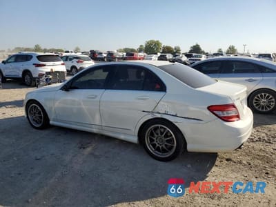Drugie zdjęcie samochodu z przodu: 2011 MERCEDES-BENZ C 300 4MATIC VIN:WDDGF8BB4BR150661 - miniatura