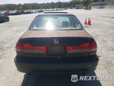 Zdjęcie 6 z 14 samochodu: 2001 HONDA ACCORD EX VIN:1HGCG165X1A017807 - miniatura