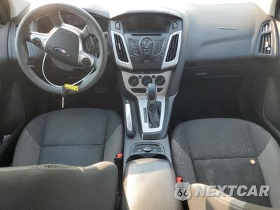 Zdjęcie 8 z 15 samochodu: 2014 FORD FOCUS SE VIN:1FADP3F2XEL150202 - miniatura